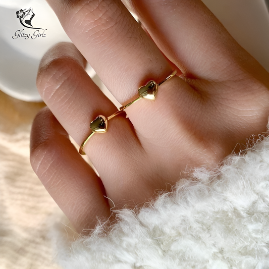 Minimal Heart Ring
